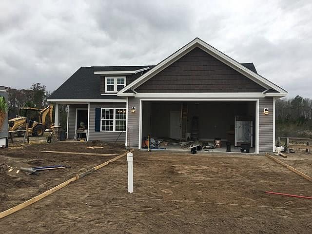 1st image of 1072 Autumns Wood Cir