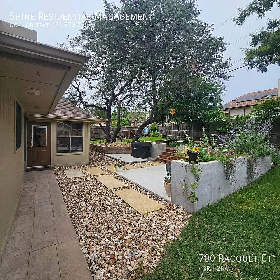 Beautiful home in Cul-de-sac — Photo 2
