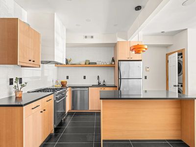 1611 Bergen St #2, Brooklyn, NY, 11213