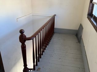 76 Magill St #2F, Pawtucket, RI 02860