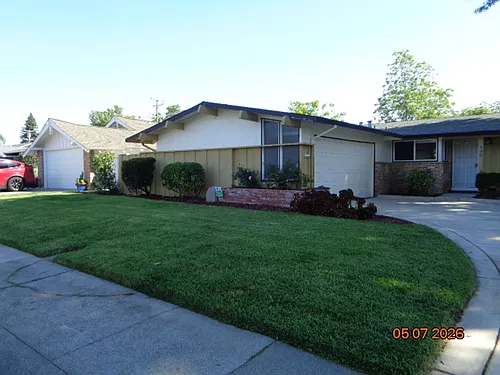 449 Azalea Way Photo 1