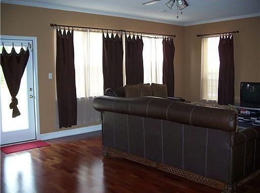 5th image of 3616 Afton Ln