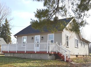 3034 Baker Hts, Flint, MI 48507