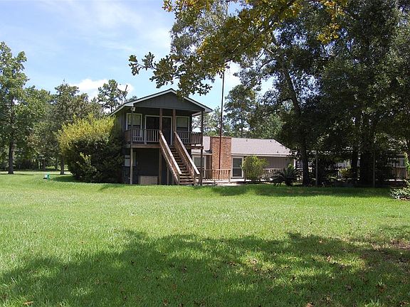 3rd image of 915 Tall Pines Dr