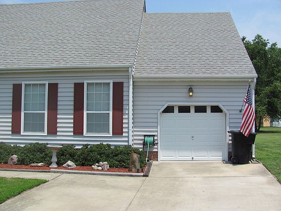 4th image of 5216 Crabtree Pl
