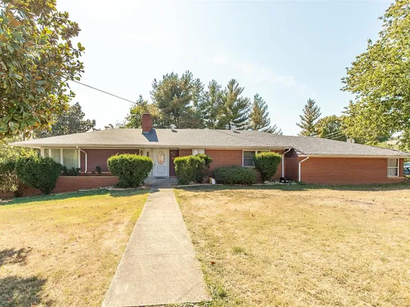 402 Cherry St, Doniphan, MO 63935