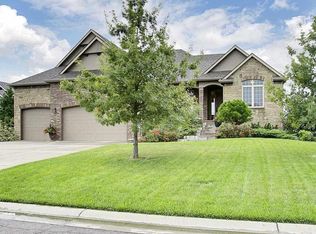 1922 N Split Rail Ct, Wichita, KS 67230