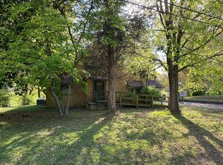 7205 Old Mayfield Rd, Paducah, KY 42003