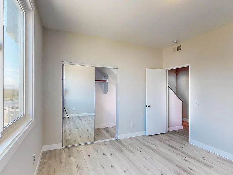192 Imperial Beach Blvd — Photo 27