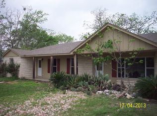 102 W Main St, Florence, TX 76527