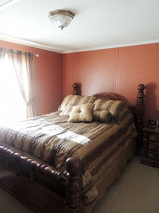 5th image of 50 8th St NE