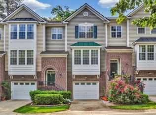5453 Crescentview Pkwy, Raleigh, NC 27606