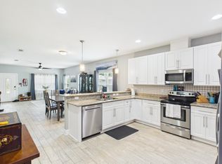 2239 Palo Alto St, Navarre, FL 32566