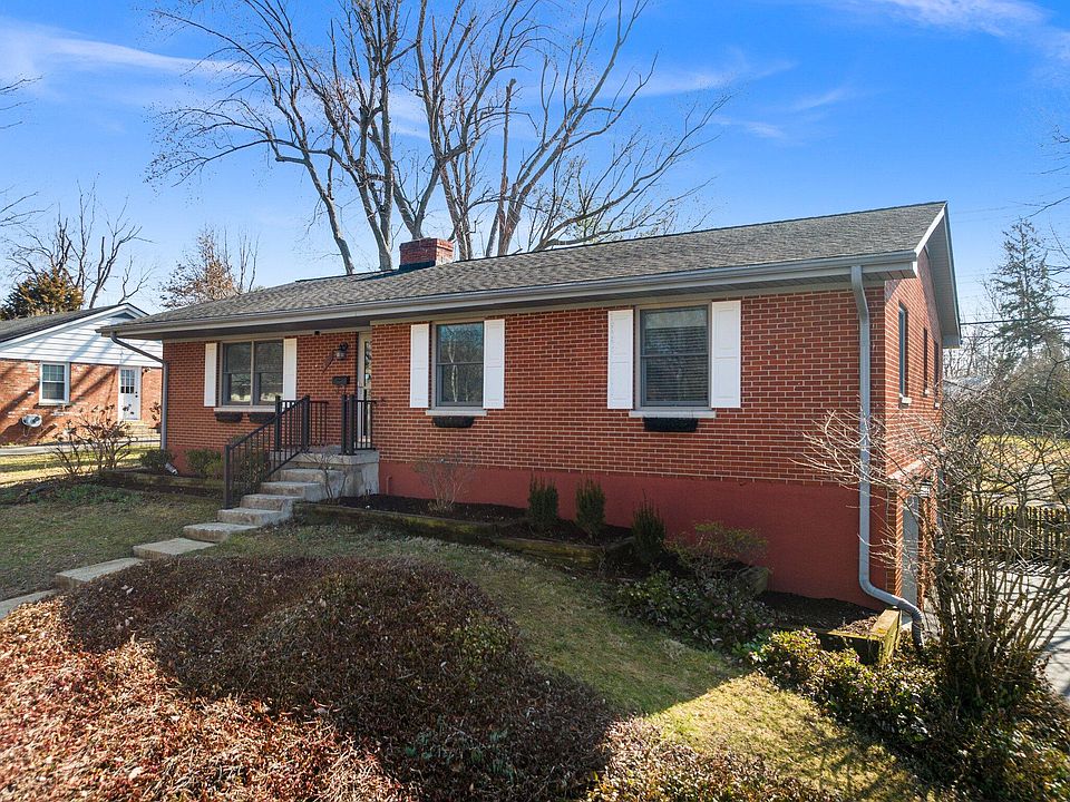 1st image of 3508 Newport Dr