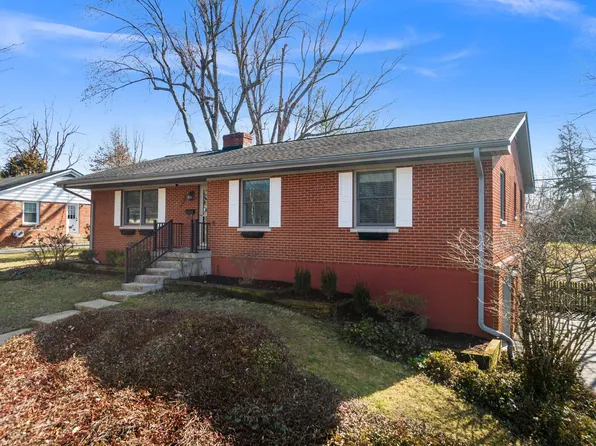 3508 Newport Dr, Lexington, KY 40517