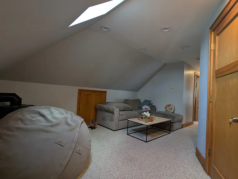 2408 Green St #1 — Photo 12