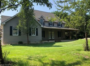 115 Beech Rd, Kelleys Island, OH