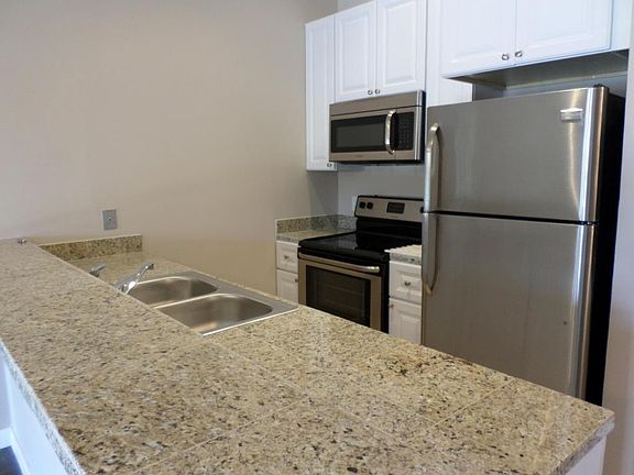 3rd image of 6328 Chasewood Dr APT E