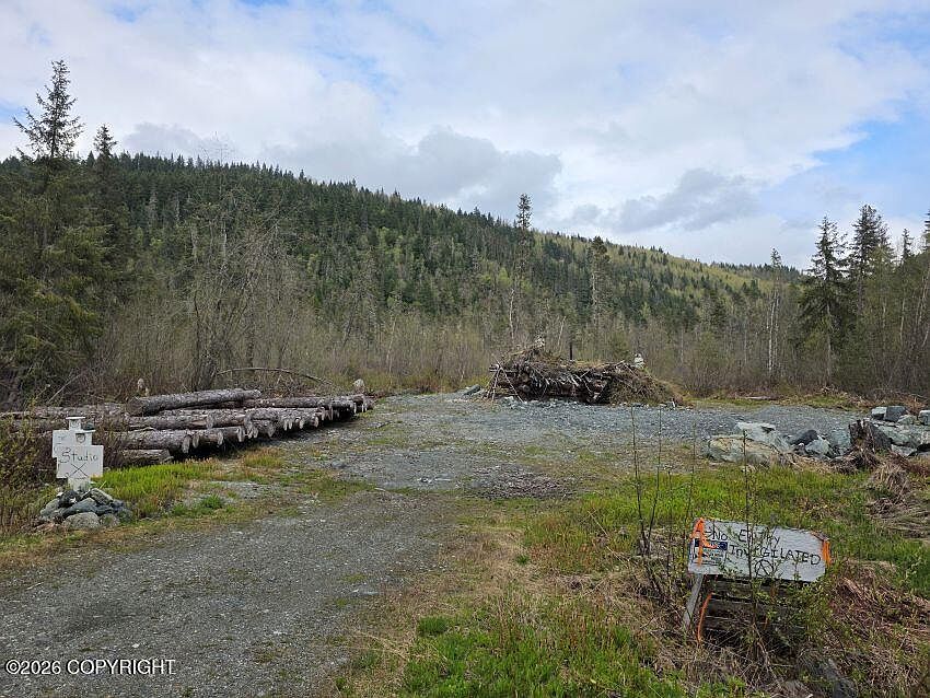 1st image of 638 Mosquito Lake Rd