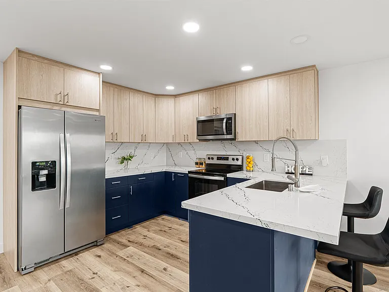 8308 Regents Rd #1F — Photo 8