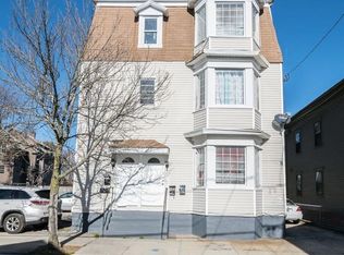 57 Wilson St, Providence, RI 02907
