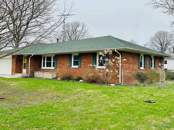 314 E School St, Centerville, IN 47330