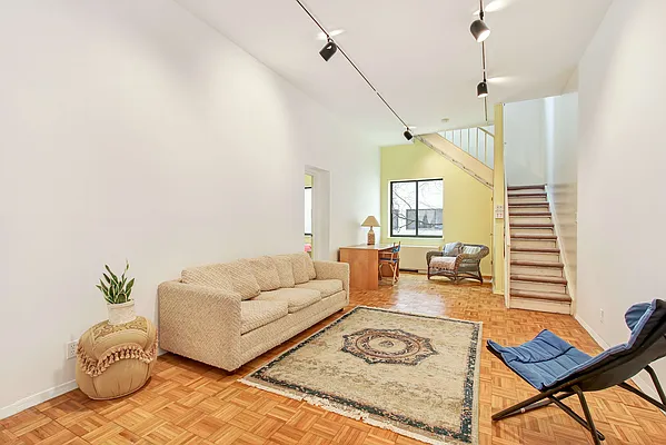 Sold by Compass | media 3