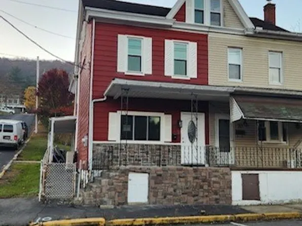 72 E Bacon St, Pottsville, PA 17901