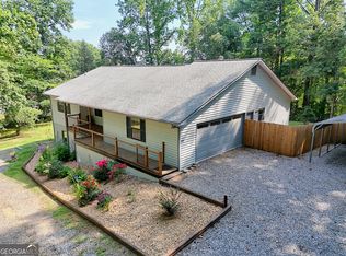 28 Coon Tail Rd, Blairsville, GA 30512