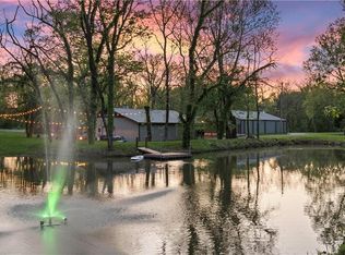 11155 Hubbard Rd, Kansas City, KS 66109