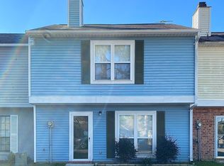 108 W Whispering Pines Cir, Lafayette, LA 70501