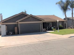 835 Marc Anthony Pl, Lindsay, CA 93247