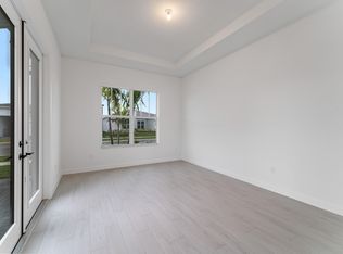 10292 SW Velorum Way, Port Saint Lucie, FL 34987