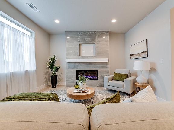 4th image of 6130 W 32nd Ave