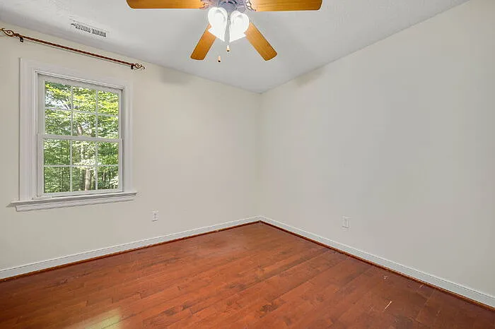 316 Abbey Ct — Photo 33