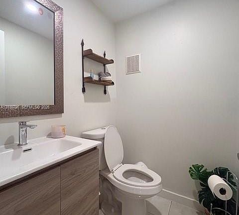 2nd image of 9375 Fontainebleau Blvd APT L403