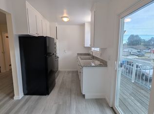 1075 Delport Ave APT 3, Santa Rosa, CA 95407