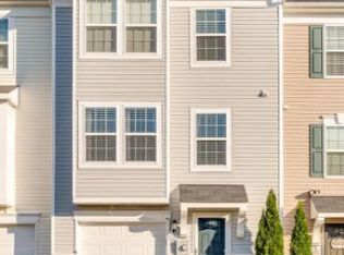 322 Rumbling Rock Rd, Hedgesville, WV 25427