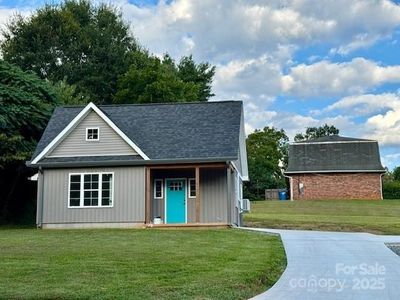 31 W Berkley St, Granite Falls, NC, 28630