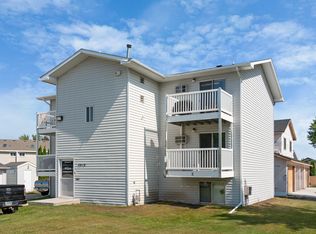 5016 6th Ave N APT 4, Grand Forks, ND 58203