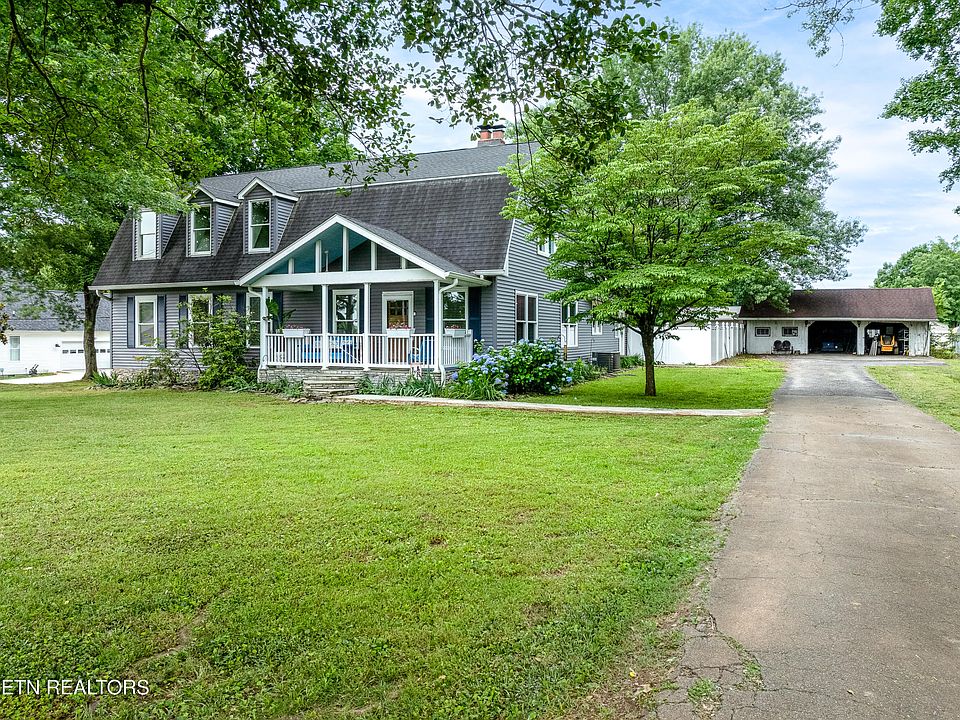 1st image of 209 Montgomery Ln