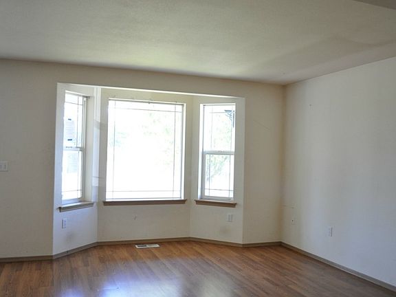 2nd image of 17009 25th Ave E