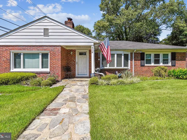 6716 Queens Ferry Rd, Baltimore, MD 21239