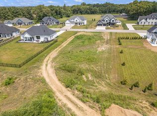 14066 Kline Shores Dr #27, Granger, IN 46530