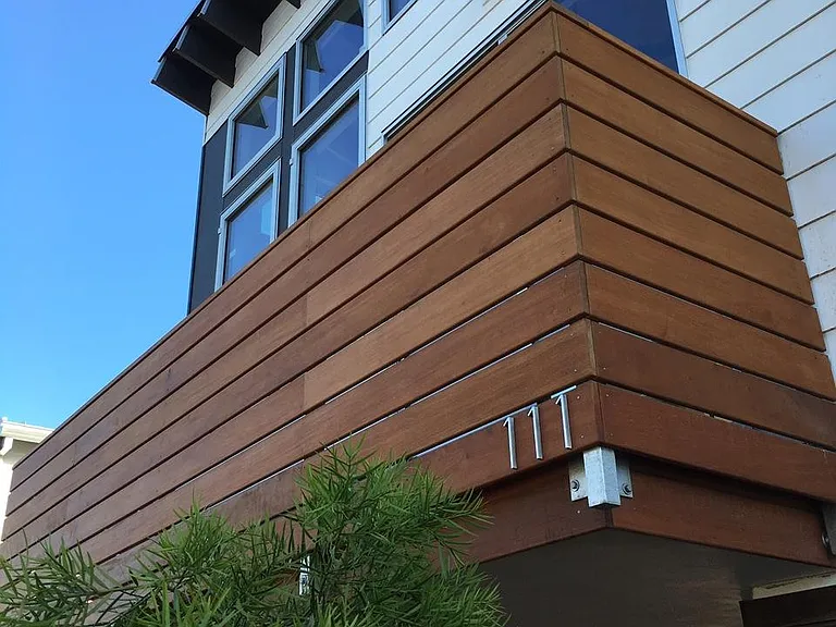 111 E Jason St — Photo 1