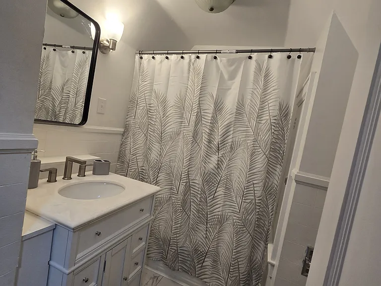416 Elm St — Photo 10