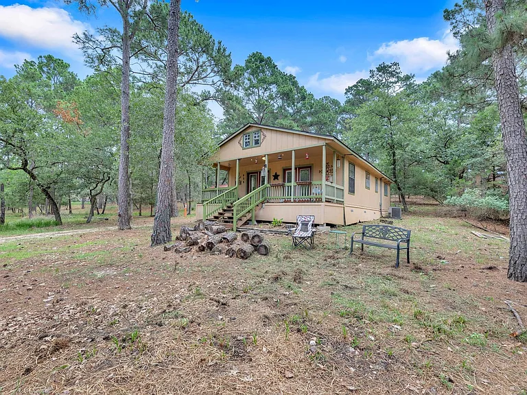 928 Moccasin Trl — Photo 2