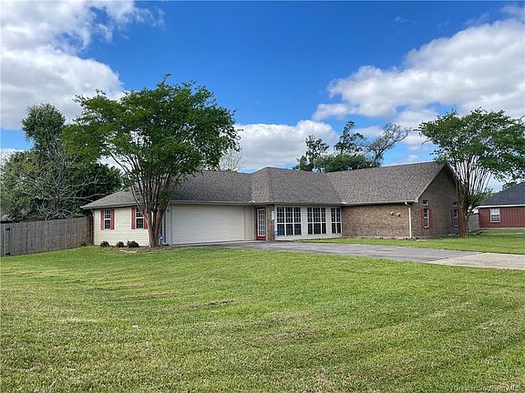 2nd image of 2731 Sara Jane Dr