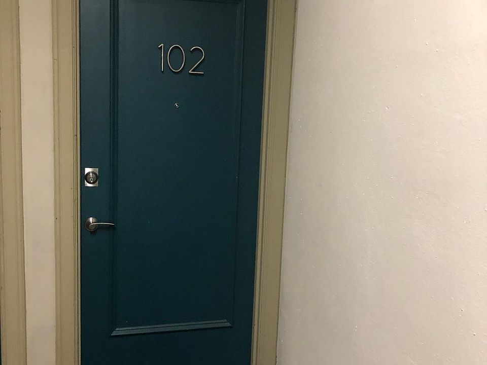 1st image of 1 W 28th St APT 102