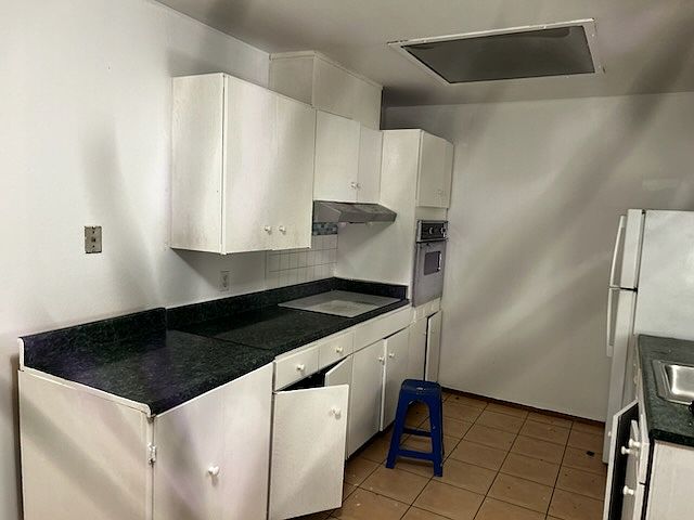 1st image of 2550 35th Ave #1
